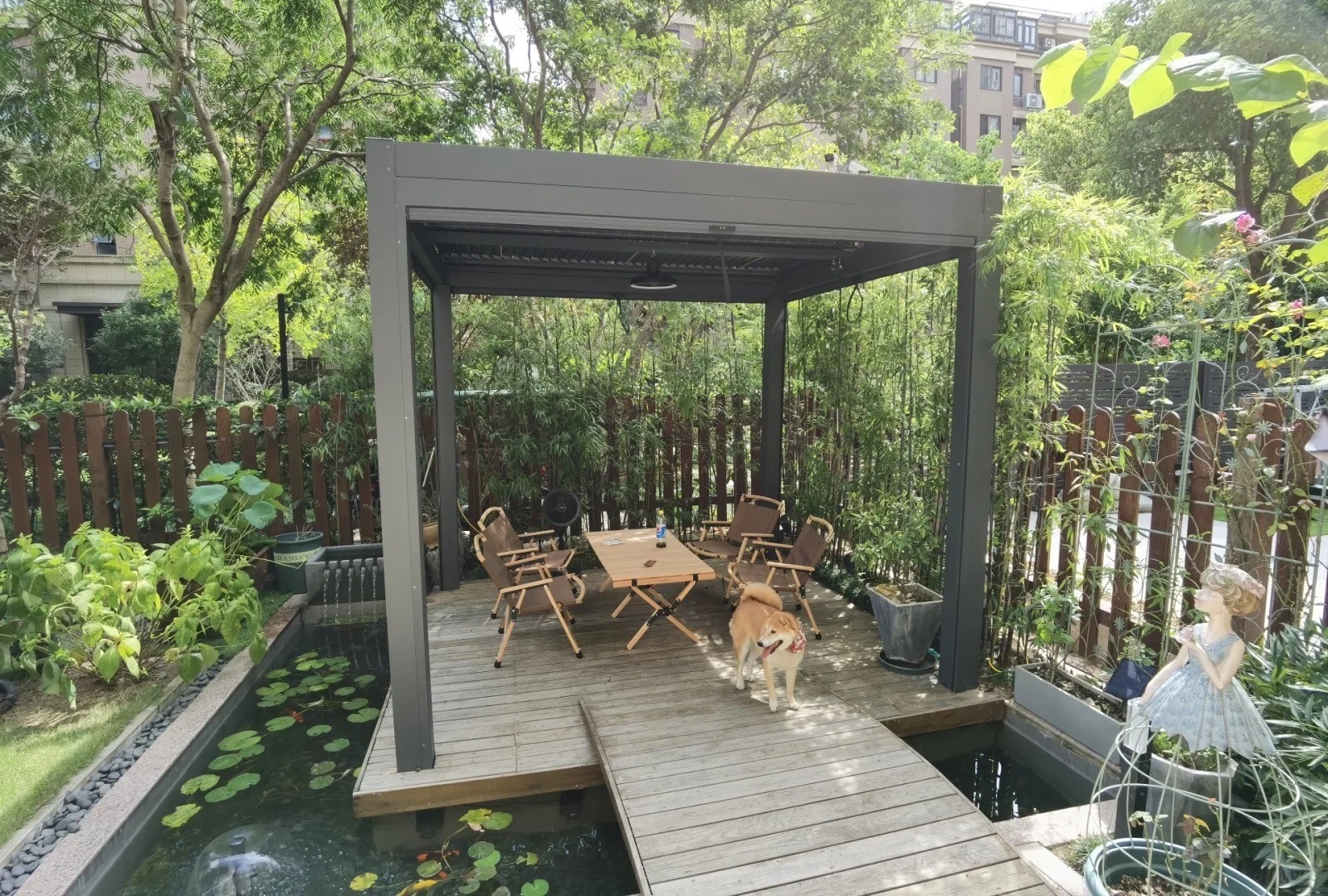 Outdoor Villa Pergola Motorized Louver With LED Lighting