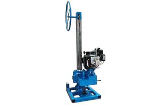 China Small hydraulic drilling rig for soil testing at a depth of 50 meters factory