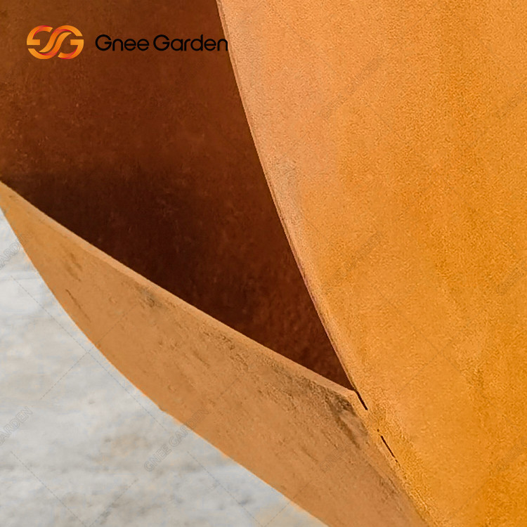 Modern Metal Planter Rusty Red Customized Corten Planter for Indoor Home and Outdoor Garden Decoration