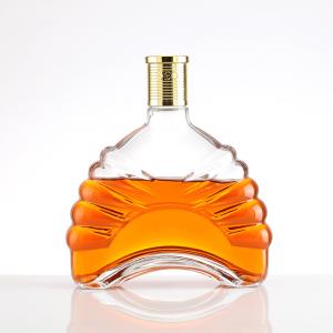 China 500ml 700ml 750ml Vodka Glass Bottle for Liquor Made of Super Flint Glass Base Material factory