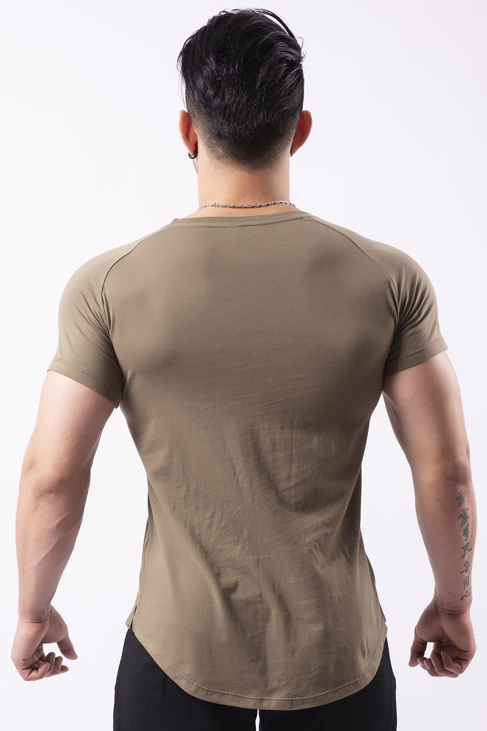 Sports T-Shirt Men&prime;s Crew Neck Fashion Slim-Fit Fitness Wear Outdoor Training Leisure Running Wear Summer