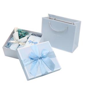 China Paperboard Blue Pink Rectangle Gift Boxes With Lids Silk factory