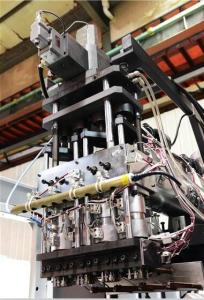 China 50ML-4L High Speed Plastic Bottle Blow Molding Machine MP70D For Industrial Drums factory