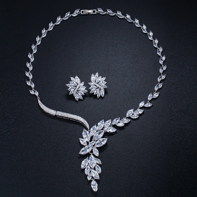 CZ Crystal Pendant Necklace for Women Fashion Wedding Statement Jewelry Accessories Wedding Jewelry Sets For Brides