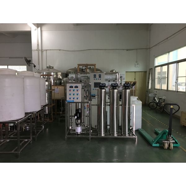 China 6000LPH Brackish Water Treatment Plant Reverse Osmosis System factory