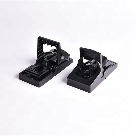 Practical Plastic Rat Trap for Sustainable Pest Control in Home Environments