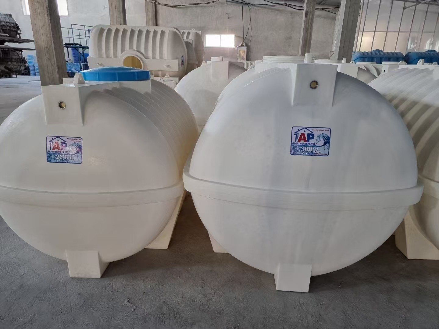 Roto Moulding Machine ,rotomolding machine,shuttle rotomolding machine,Plastic forming machine,Water tower production machine,