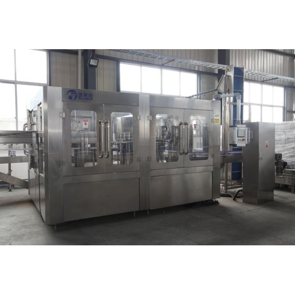 China Small Automatic Mineral Water Bottle Filling Machine 12000-15000BPH Capacity factory