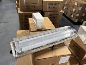 China 120-Degree Beam Angle Explosion Proof Led Tube Fixture Advanced Anodizing And &gt;80 CRI factory