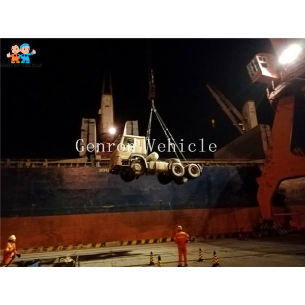 6×4 4×2 FAW Tractor Head Trucks Euro 2 Engine Emission Standard