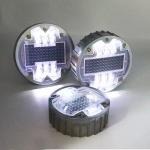 DM143 Solar Road Stud Light Reflectors IP68 Waterproof 1200mAh 6 LEDs 500m