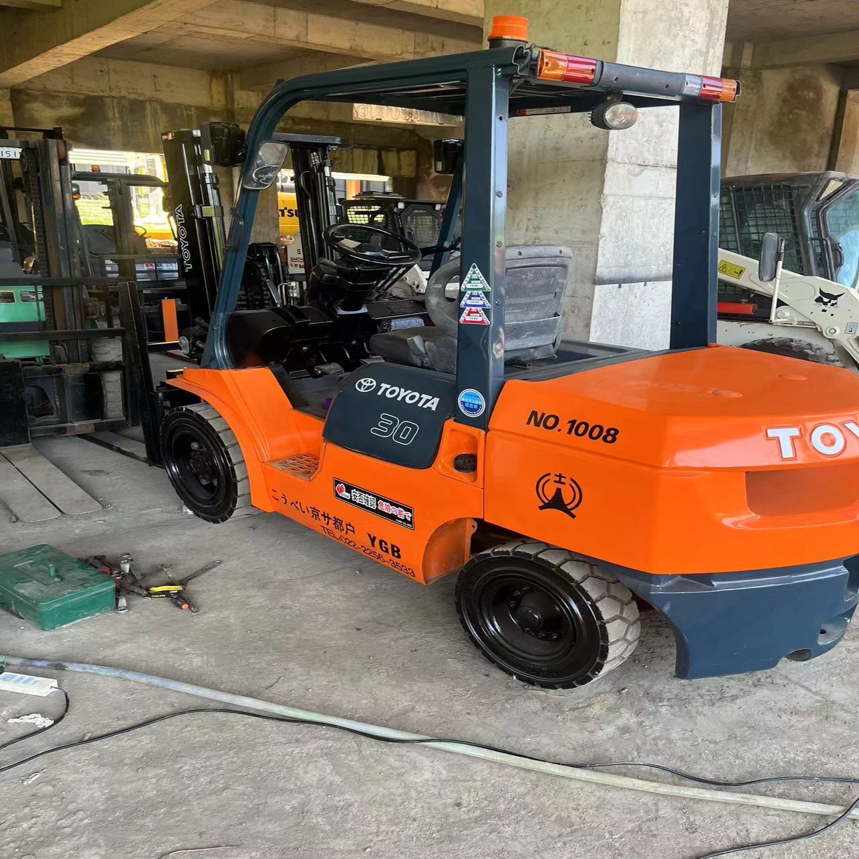 Electric Toyota Used Forklift 3 Ton For Factories Construction
