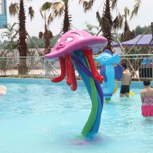 China Outdoor Fiberglass Water Spray Park Equipment / Aquatic Play Equipment For Kids factory