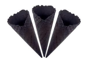 China Ice Cream Black Charcoal Color Sugar Cones With 23 Degree Angle factory