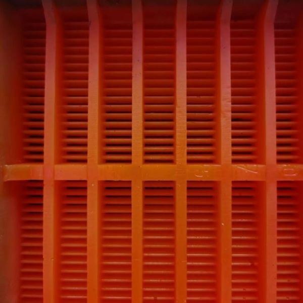 China 40mm Polyurethane Screen Mat for Mining with 1.5mm Wire Diameter factory