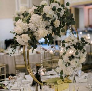 China ZT-464 Chic shiny gold wedding centerpieces flower arrangement metal double circle factory