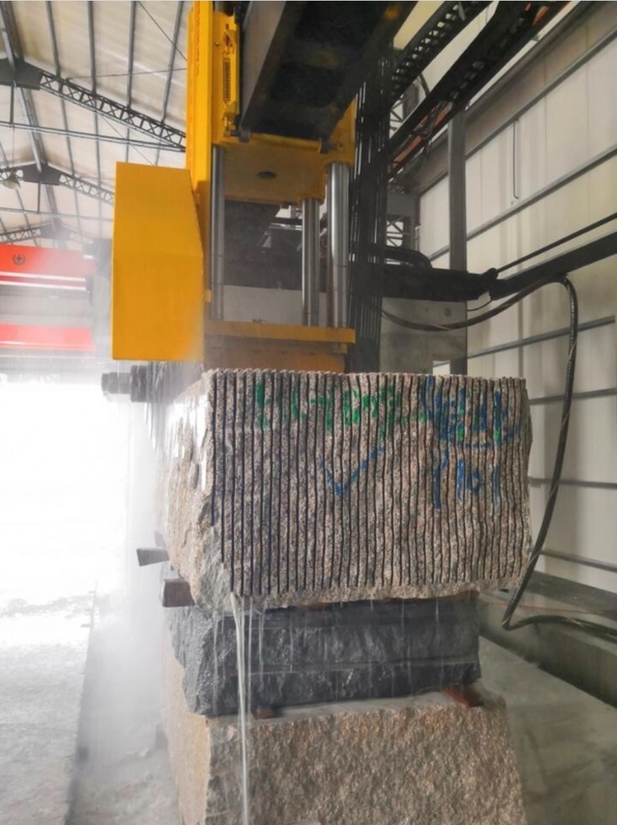 Plc System Multi Blades Stone Cutting Machine For Granite Marble