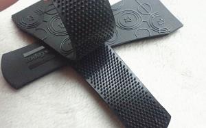China Garment Sleeve Custom Clothing Patches TPU Velcro Dull Polish Surface With Shiny Embossed Plastic Logo factory
