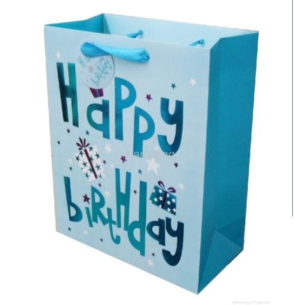 China Custom Embossed Paper Packaging Bag Grosgrain Handle for Christmas factory