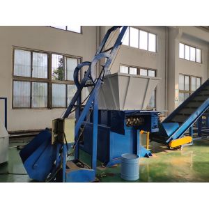 China Durable Plastic Waste Grinder / Low Noise Garbage Shredder Machine factory