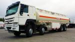 Sinotruk Howo Oil Tanker Lorry 8x4 28000L