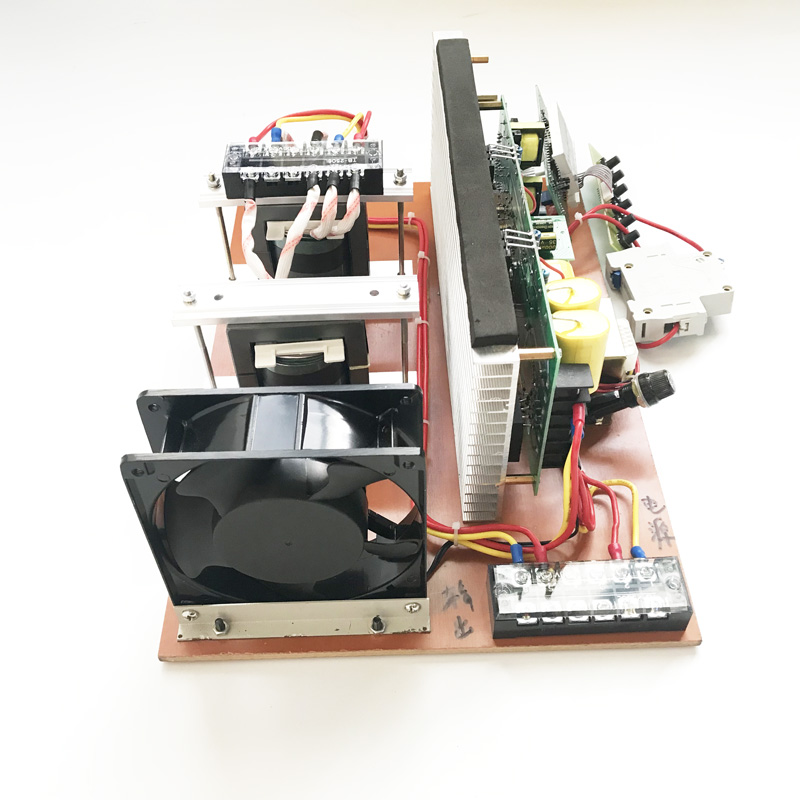 3000W PCB cleaning generator and transducer for industrial ultrasonic cleaning tank 28khz/40khz