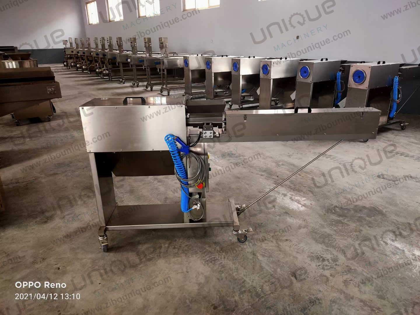 Stainless Steel 304 Peeling Machine for Root Vegetables like Potato Carrot and Radish