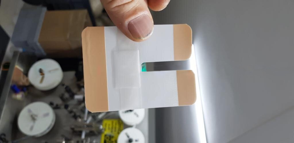 First Aid Plaster Packaging with Automatic KC-2000-E Band Aid Making and Packing Machine