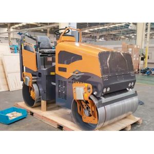 China 3 Ton Road Construction Roller ST3000 with Kubota Engine 26.1kw in Kenya on sale