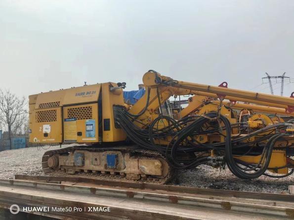 Top Ranking Construction Engineering Drilling Machine Crawler Hydraulic Rotary Drilling Rig