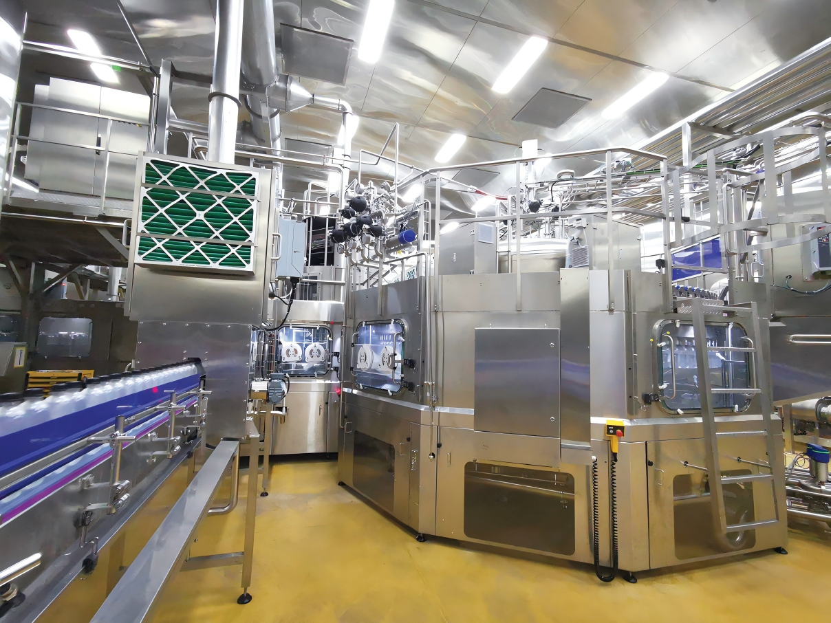 China Non Carbonated Sprite Pure Water Filling Line Aseptic Blowing Machine factory