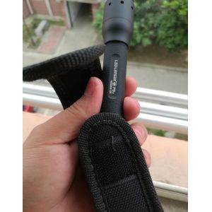 Led Lenser P5.2 everyday lightweight powerfull torch flashlight
