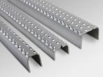Slip Resistance 2.5mm Thickness Aluminum Metal Ladder Rungs Galvanized