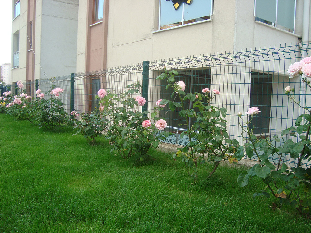 High Strength Outdoor Pre Galvanized 3d Panel Fence House Garden Security