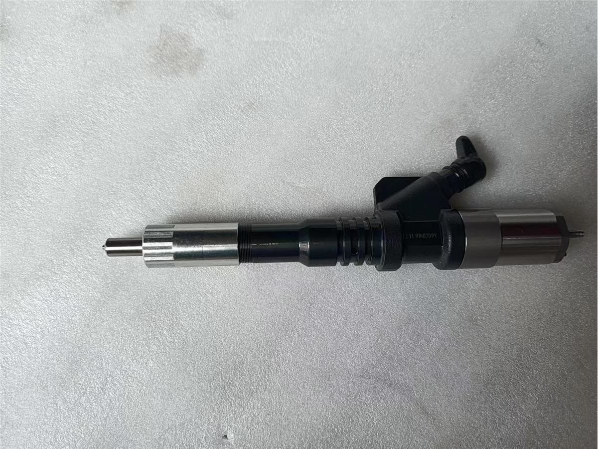 PC400-7 PC450-7 Excavator Fuel Injector 6156-11-3300 For Komatsu