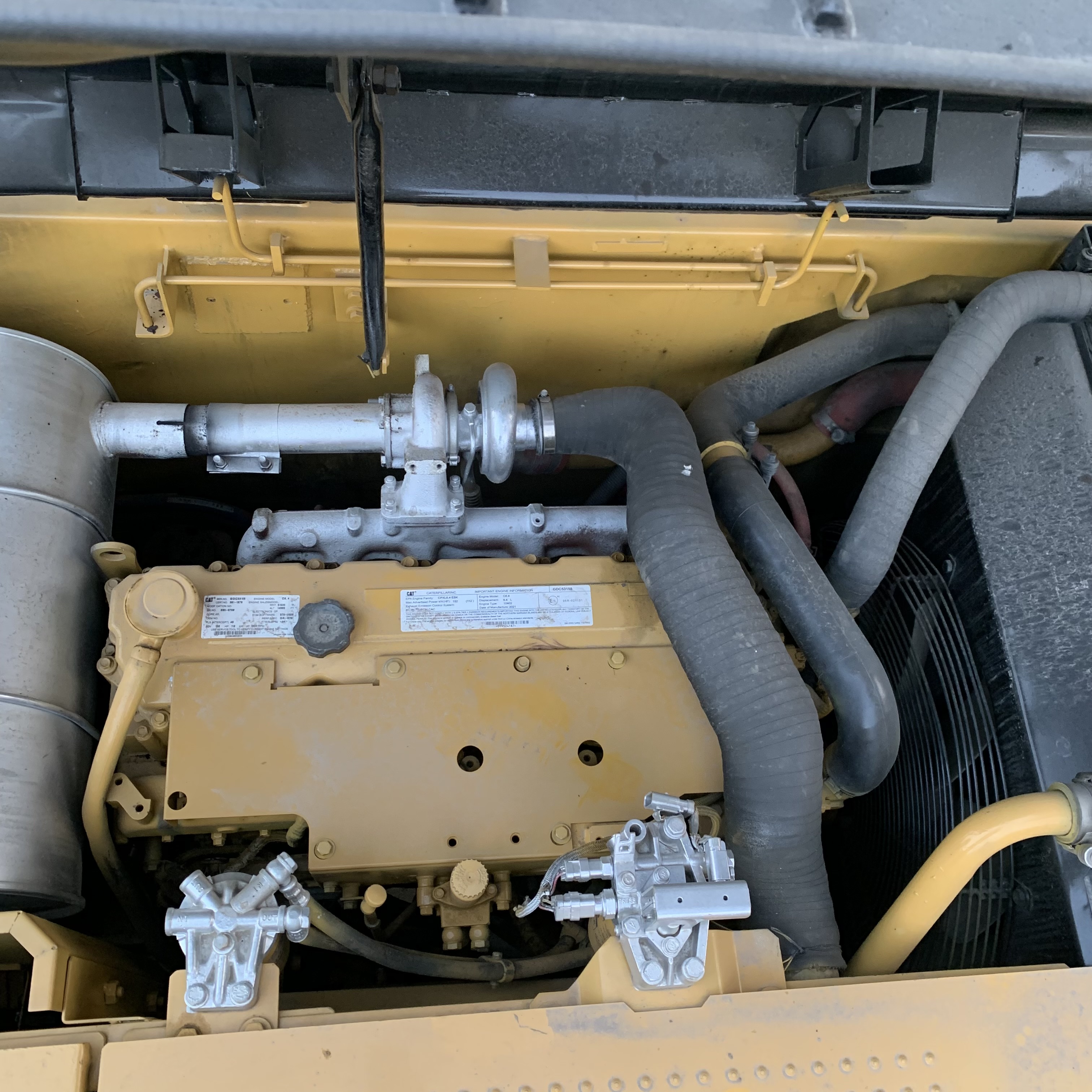 Original Hydraulic Valve Used CAT 320 Excavator Caterpillar 320D2 Crawler Excavator