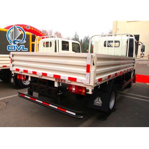 China Sinotruk Howo 4X2 One Sleeper Light Duty Commercial Trucks / Mini Box Van Cargo Truck on sale