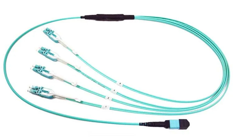 40g 8 Cores MPO-LC Uniboot Fiber Optic Jumper