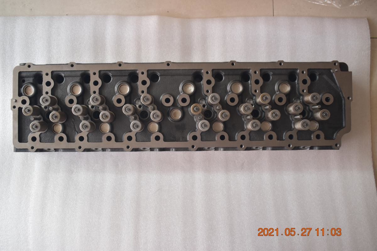 Excavator Parts E320D C6.4 Engine Cylinder Head 297-7644 2977644