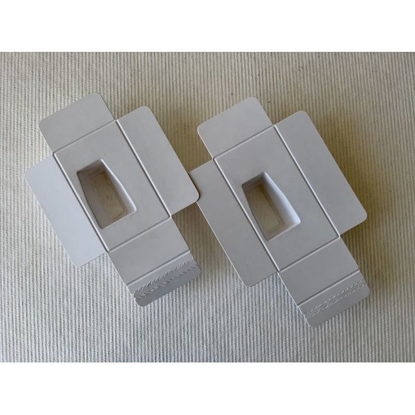 China Perforated Biodegradable Compostable Packaging Tear Strip Bagasse Pulp Tray factory