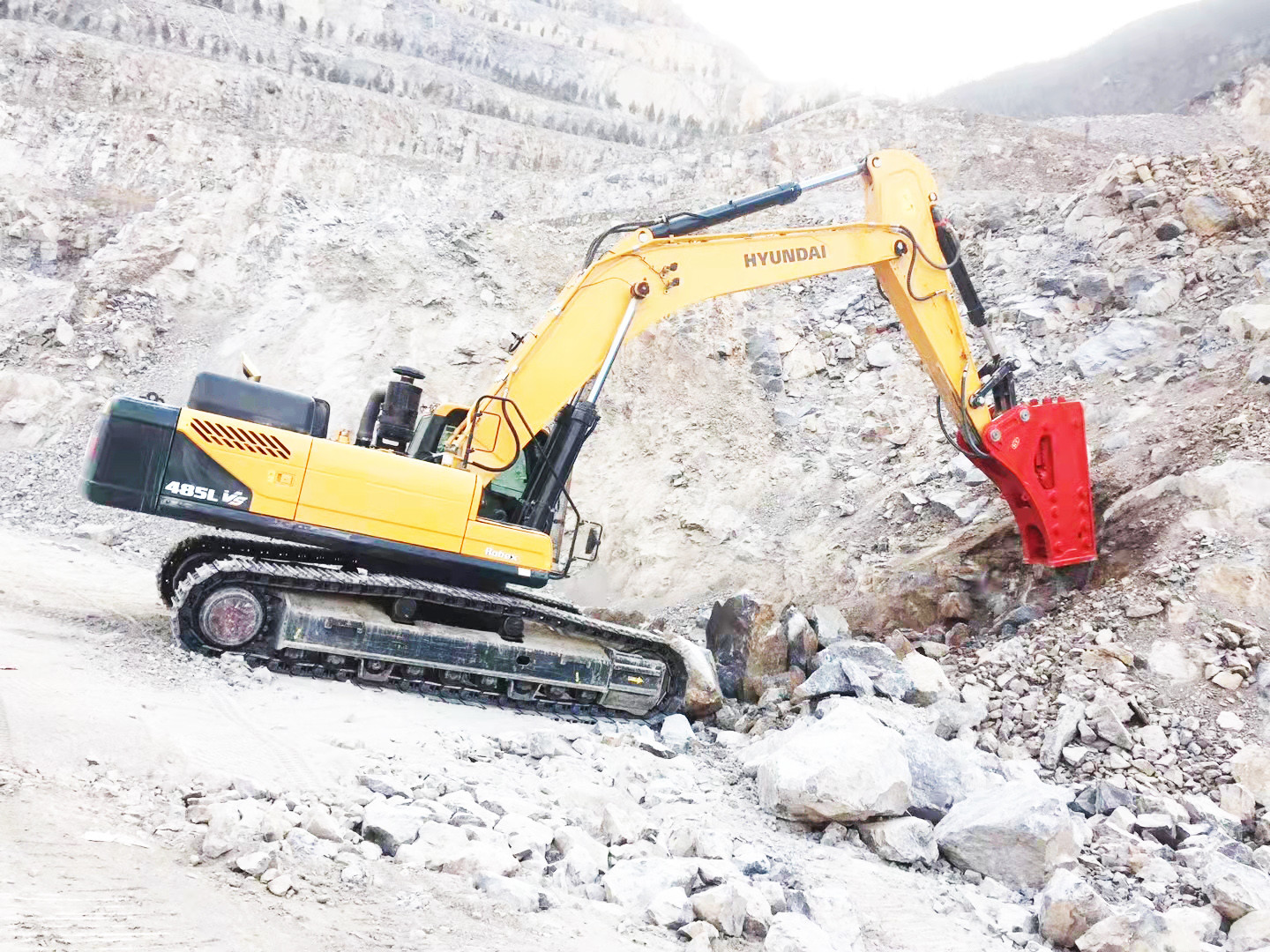 Steel Q345B Excavator Rock Hammer 19-25t Chisels 140mm Hydraulic Excavator Breaker