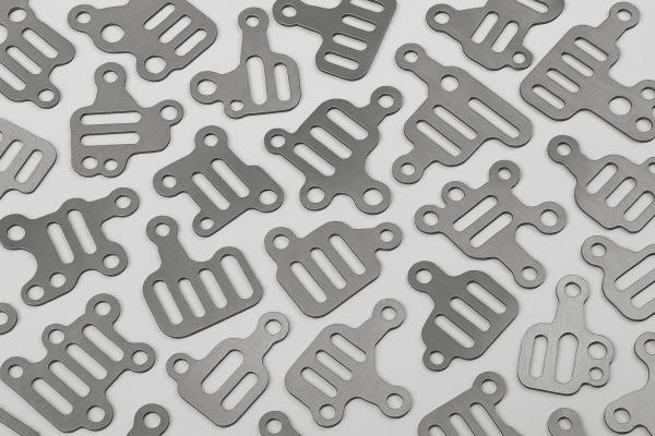 Custom Stainless Steel Stamped Brackets – Precision Cut Structural Link Plates &