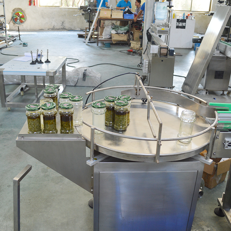 4 Nozzles Automatic Chilli Sauce Packing Machine for Pet Bottle Customizable Design