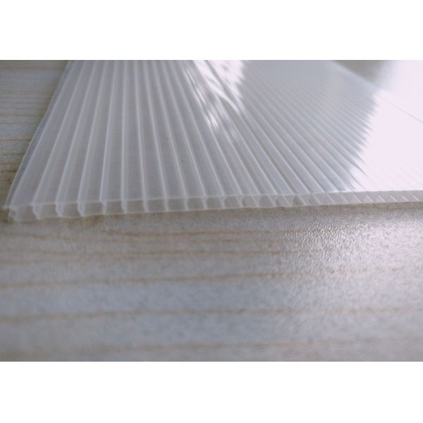 Fluted Polyethylene Sheets for Efficient Heat And Cold Insulation Greenhouse Roofing