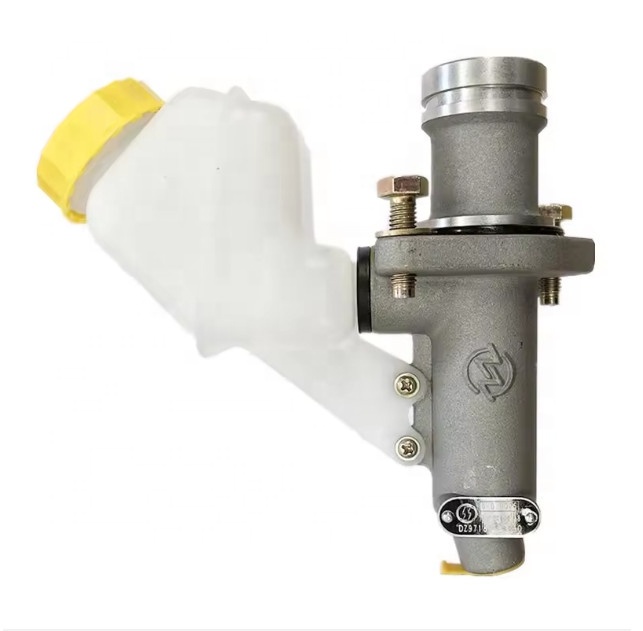 Shacman Spare Parts X3000 Clutch Master Cylinder DZ93189230090 And Reservoir Assembly