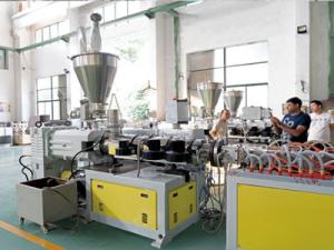 China Laminated PVC Profile Extrusion Line Wall Panel 20cm Ceiling Production Line factory