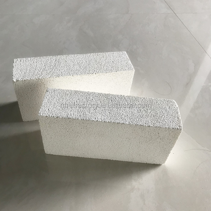 Bulk Density of ≤0.5-1.3g/cm3 JM26 Mullite Insulating Brick for White Color Furnace Lining