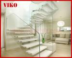 Floating Staircase VK54C Tread American OakTempered Glass LED Light strip
