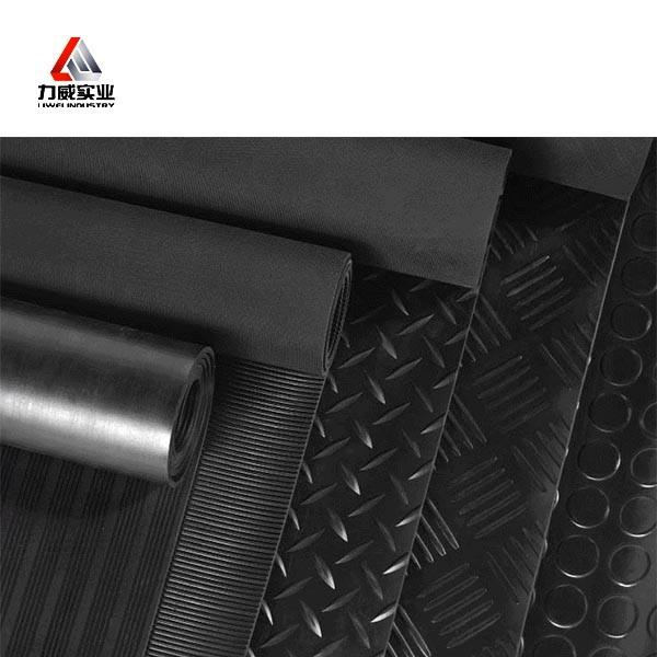 Customizable Rubber Sheet in NBR / SBR / NR / EPDM / Silicone / FKM Etc Length 1