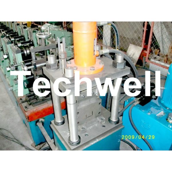 HRC, CRC, GI, 1.5 - 3.0mm Thickness U Profile / Section Roll Forming Machine TW